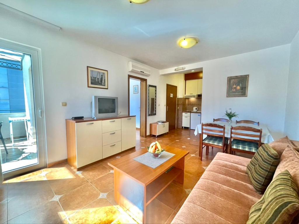 Racanovic Apartament *